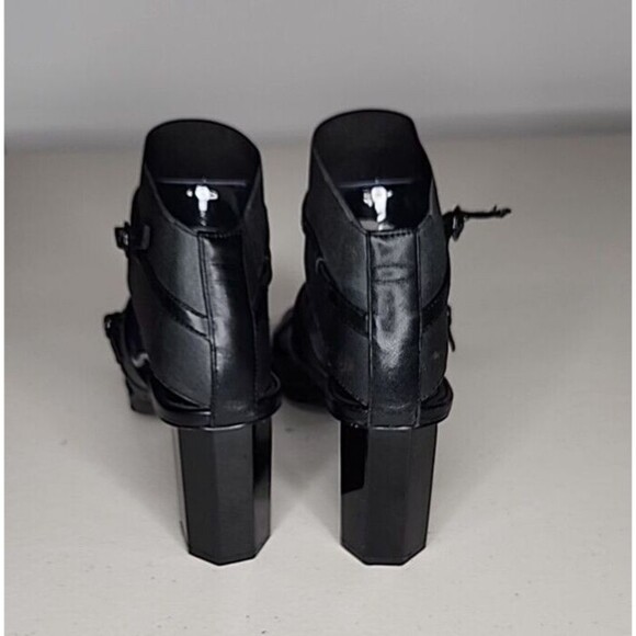 Donald J Pliner Women's Black Strappy Ankle Strap Heels Pumps Sandals - Size 8 M - Picture 2 of 10